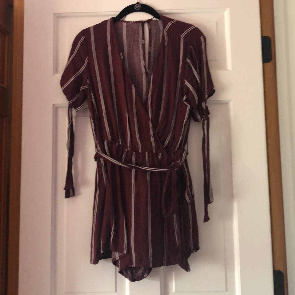 Short sleeve Romper